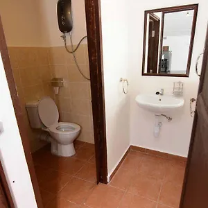 2* Hotel Hainan House
